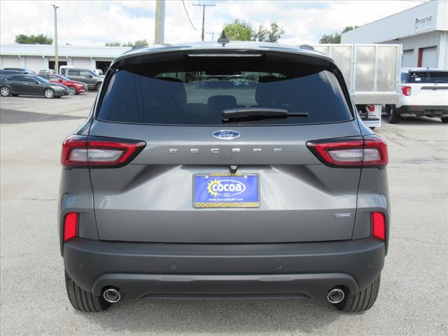 2025 Ford Escape Hybrid ST-Line