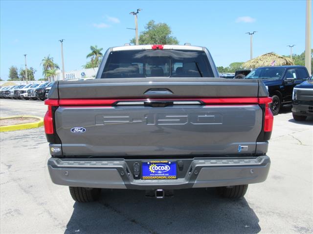 2025 Ford F-150 Lightning Platinum