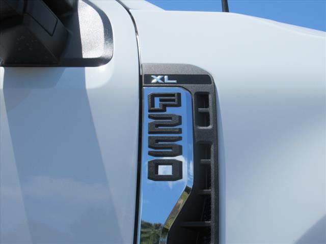 2025 Ford F-250 Super Duty XL