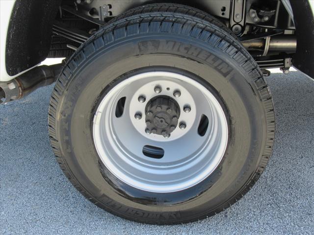 2025 Ford F-350 Super Duty XL