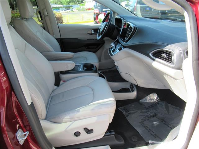 2021 Chrysler Pacifica Hybrid Touring L