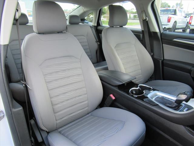 2016 Ford Fusion S