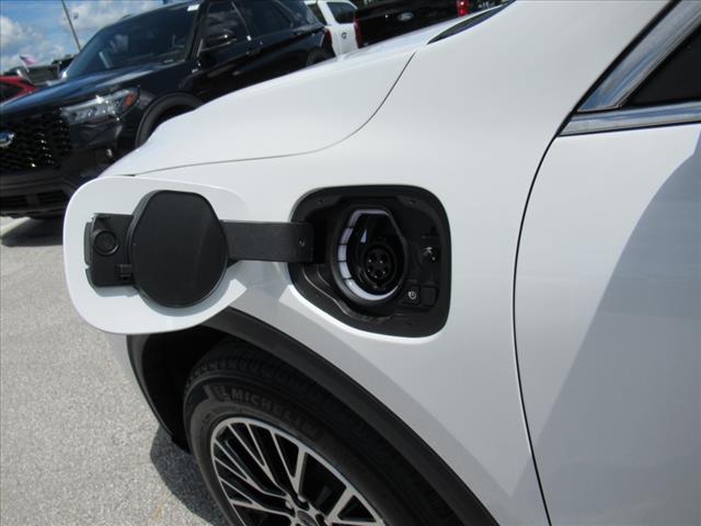 2025 Ford Escape Plug-In Hybrid PHEV