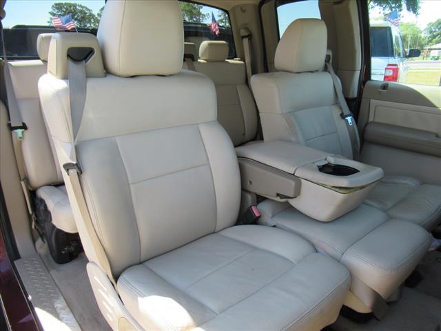 2004 Ford F-150 Lariat