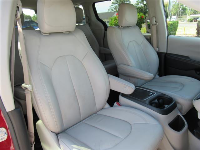 2021 Chrysler Pacifica Hybrid Touring L