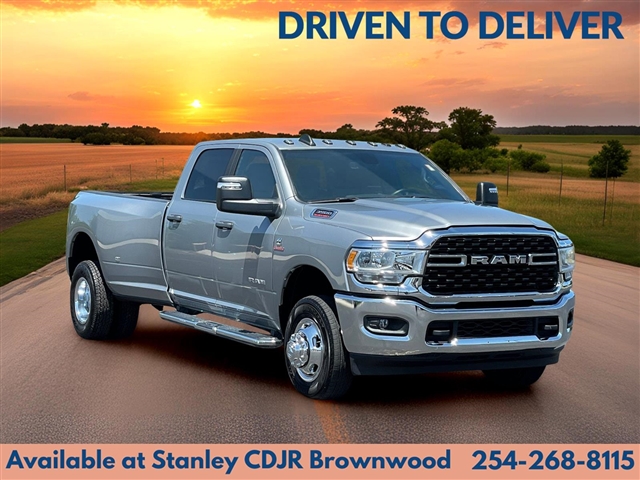 2024 Ram 3500 SLT photo 3