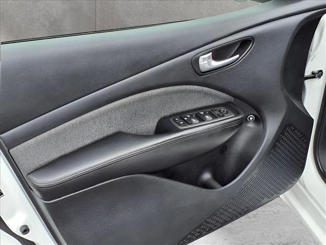 2013 Dodge Dart 4dr Sdn SXT
