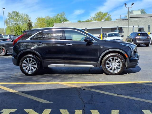 2021 Cadillac XT4 Premium Luxury