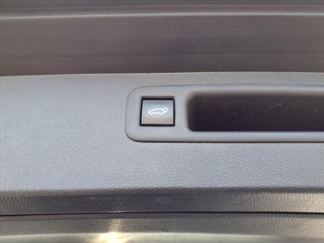 2022 Toyota Highlander Hybrid Hybrid LE AWD (Natl)
