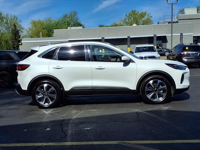 2023 Ford Escape Platinum AWD