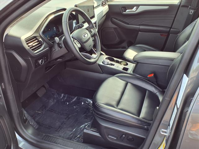2023 Ford Escape Platinum AWD