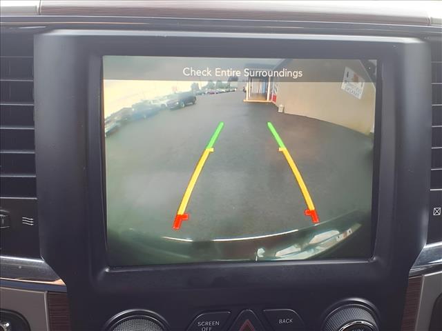 2015 RAM 1500 4WD Crew Cab 140.5