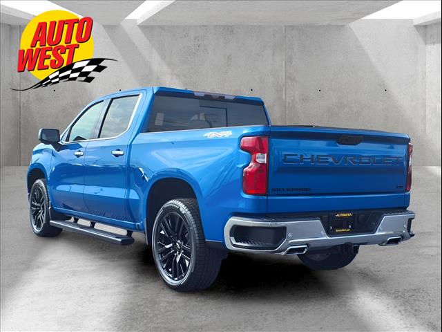 2022 Chevrolet Silverado 1500 4WD Crew Cab 147