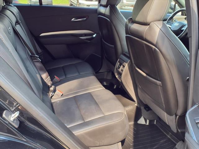 2021 Cadillac XT4 Premium Luxury
