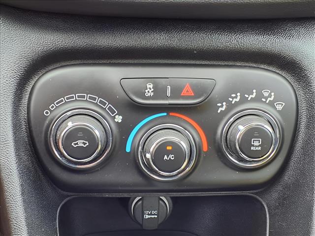 2013 Dodge Dart 4dr Sdn SXT