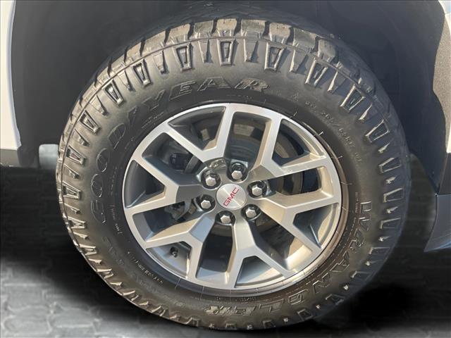 2022 GMC Canyon AT4