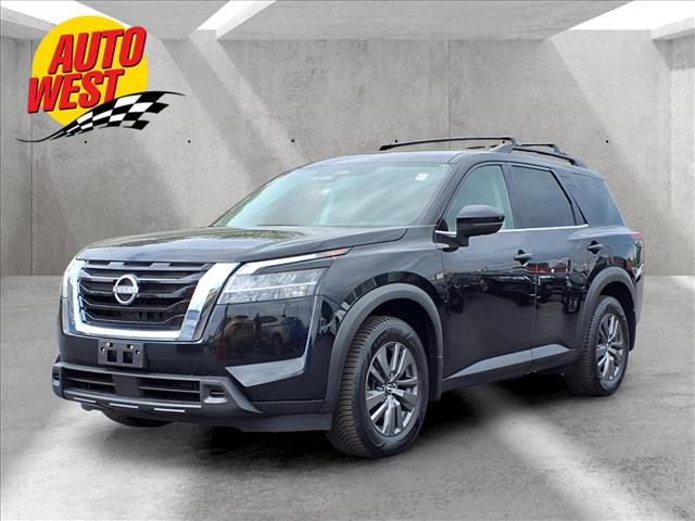 2022 Nissan Pathfinder SV 4WD