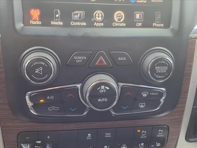 2015 RAM 1500 4WD Crew Cab 140.5