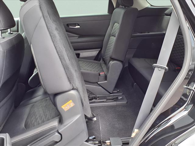 2022 Nissan Pathfinder SV 4WD