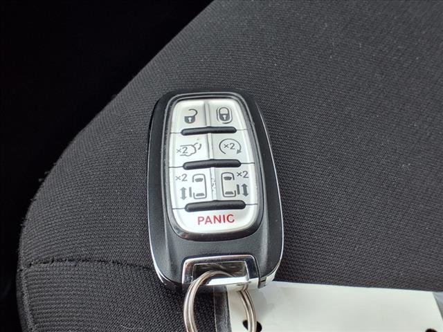 2024 Chrysler Voyager LX FWD