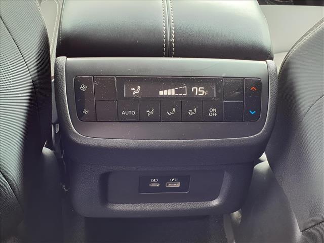 2022 Nissan Pathfinder SV 4WD