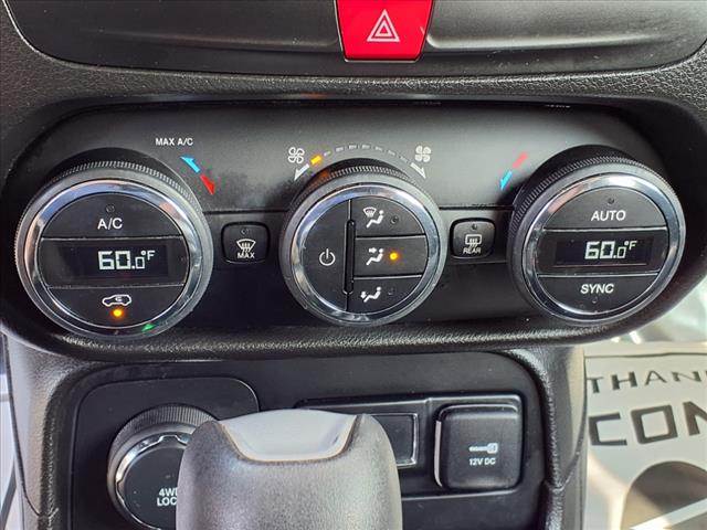 2017 Jeep Renegade Altitude 4x4