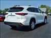 2022 Toyota Highlander Hybrid Hybrid LE AWD (Natl)