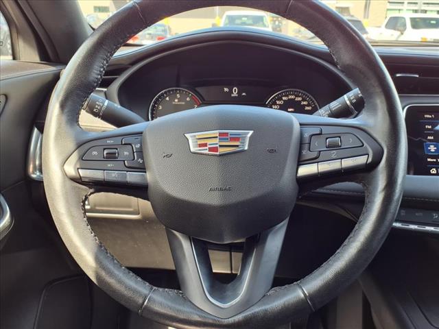 2021 Cadillac XT4 Premium Luxury