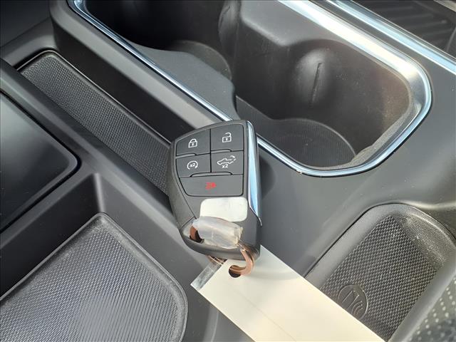 2022 Chevrolet Silverado 1500 4WD Crew Cab 147