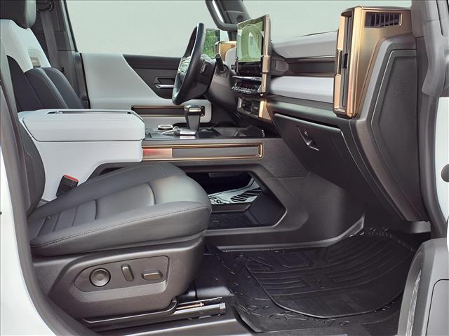 2022 GMC HUMMER EV e4WD Crew Cab Edition 1