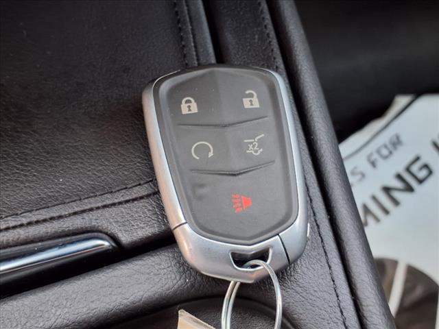 2021 Cadillac XT4 Premium Luxury