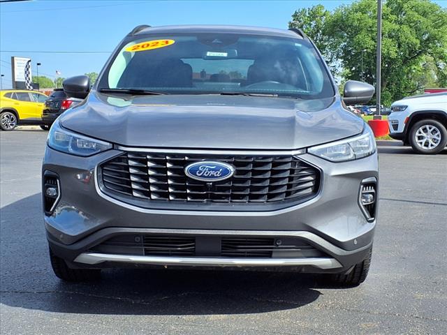 2023 Ford Escape Platinum AWD