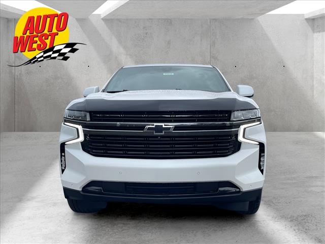 2022 Chevrolet Suburban 4WD 4dr RST