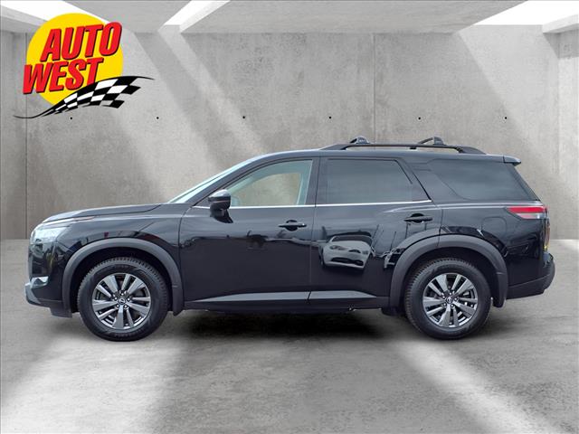 2022 Nissan Pathfinder SV 4WD