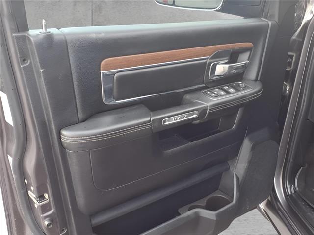2015 RAM 1500 4WD Crew Cab 140.5