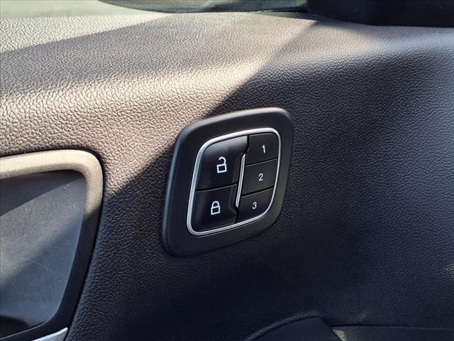 2023 Ford Escape Platinum AWD
