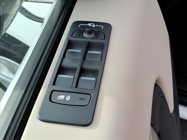 2020 Land Rover Discovery Sport P250 S