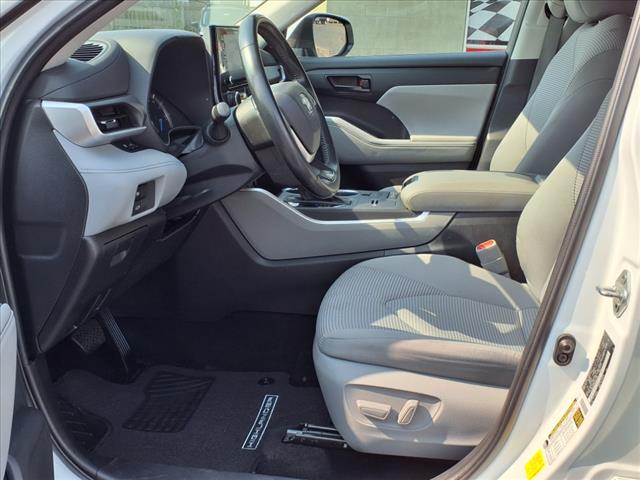 2022 Toyota Highlander Hybrid Hybrid LE AWD (Natl)