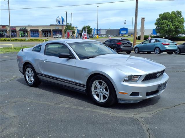 2012 Ford Mustang V6