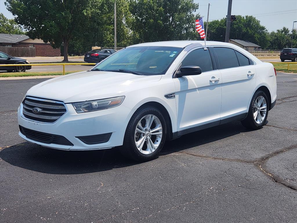2017 Ford Taurus