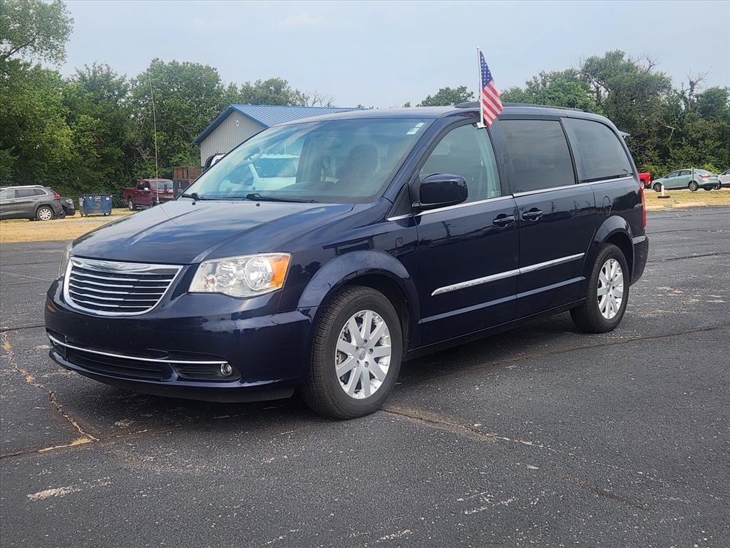 2016 Chrysler Town & Country