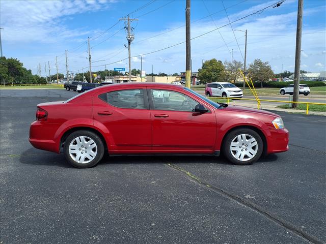 2012 Dodge Avenger SE