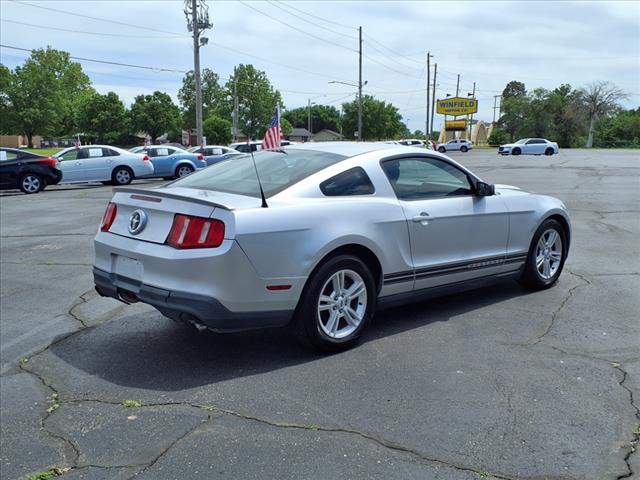 2012 Ford Mustang V6
