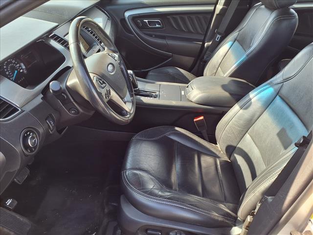 2016 Ford Taurus SEL