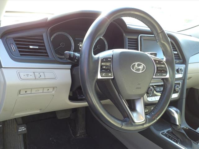 2018 Hyundai SONATA SEL