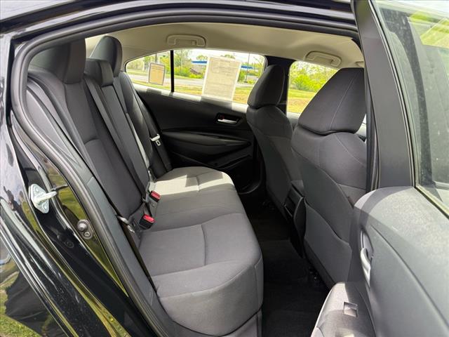 2021 Toyota Corolla LE - Photo 12