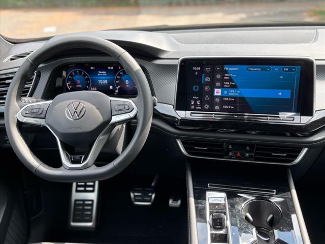 2025 Volkswagen Atlas Cross Sport SEL Premium R-Line 4Motion - Photo 13
