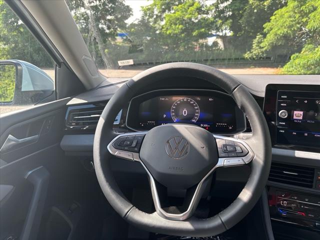 2025 Volkswagen Jetta SE - Photo 13