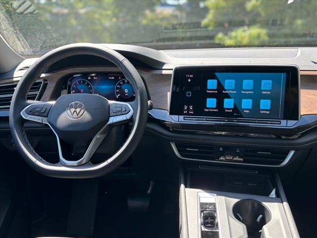 2025 Volkswagen Atlas SE 4Motion - Photo 14