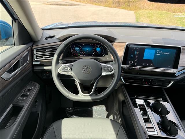 2025 Volkswagen Atlas SEL 4Motion - Photo 15